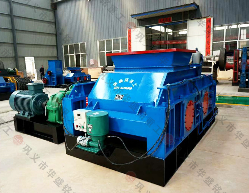 礦石破碎中使用對(duì)輥破碎機(jī)的優(yōu)勢(shì)是什么？