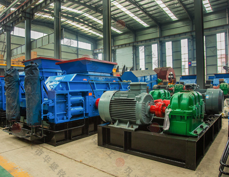 河卵石制砂就用對輥制砂機，1012對輥制砂機多少錢一臺