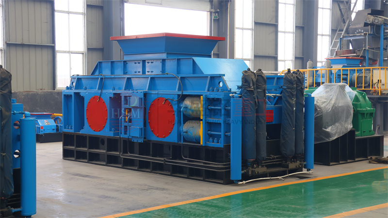 破碎鵝卵石的對輥破質量如何？時產200噸輥式制砂機價格高嗎？