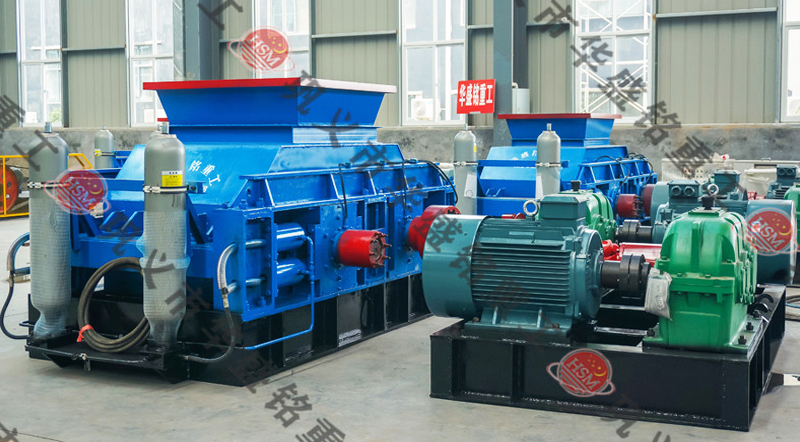 對輥制砂機為什么會出現(xiàn)灰塵